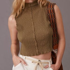 Anthropologie T.La Crop Top